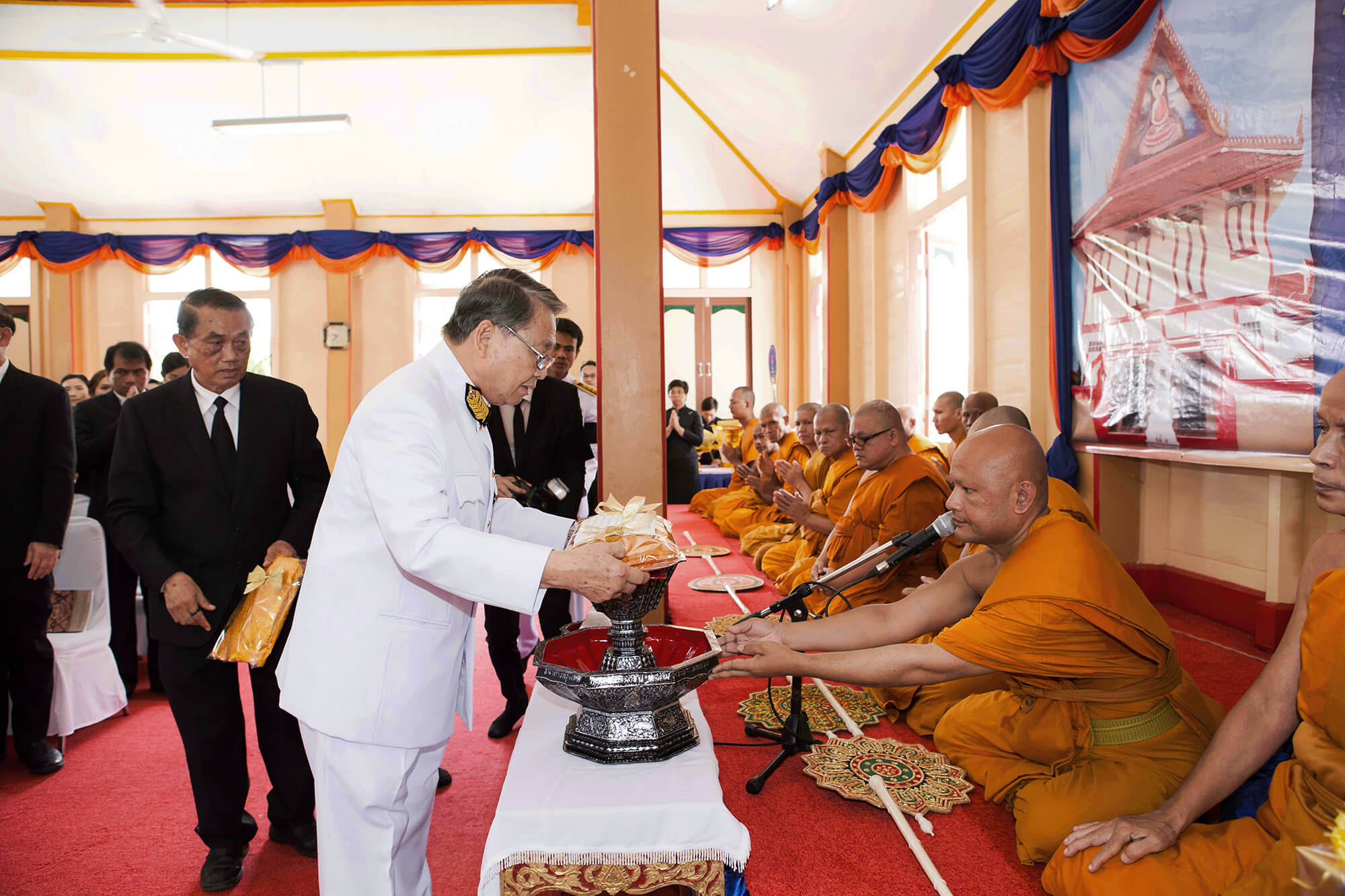 Photo1-กฐิน BBL_คุณเดชา