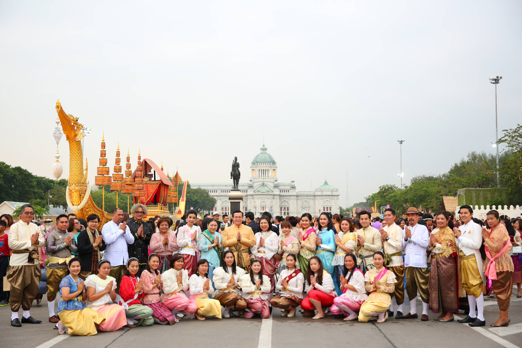 ทิพย อุ่นไอรัก (1)