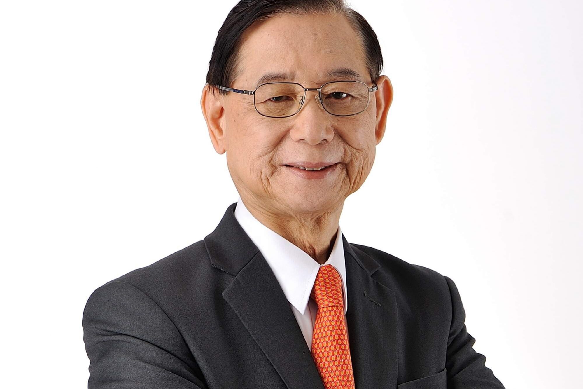 ดร.อภิรักษ์ (1)