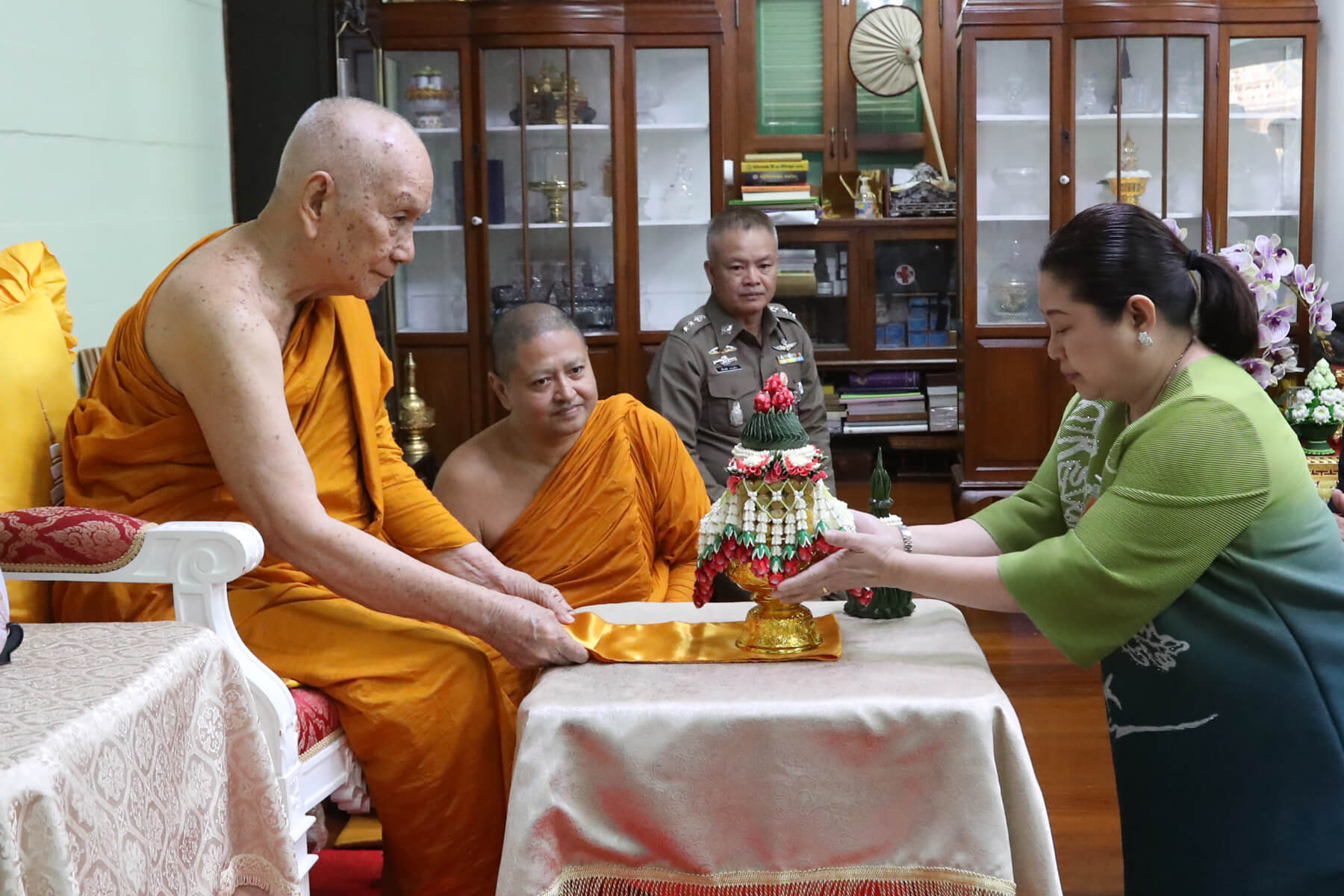 เข้าเฝ้าถวายพระพรเนื่องในวันคล้ายวันประสูติ (1)