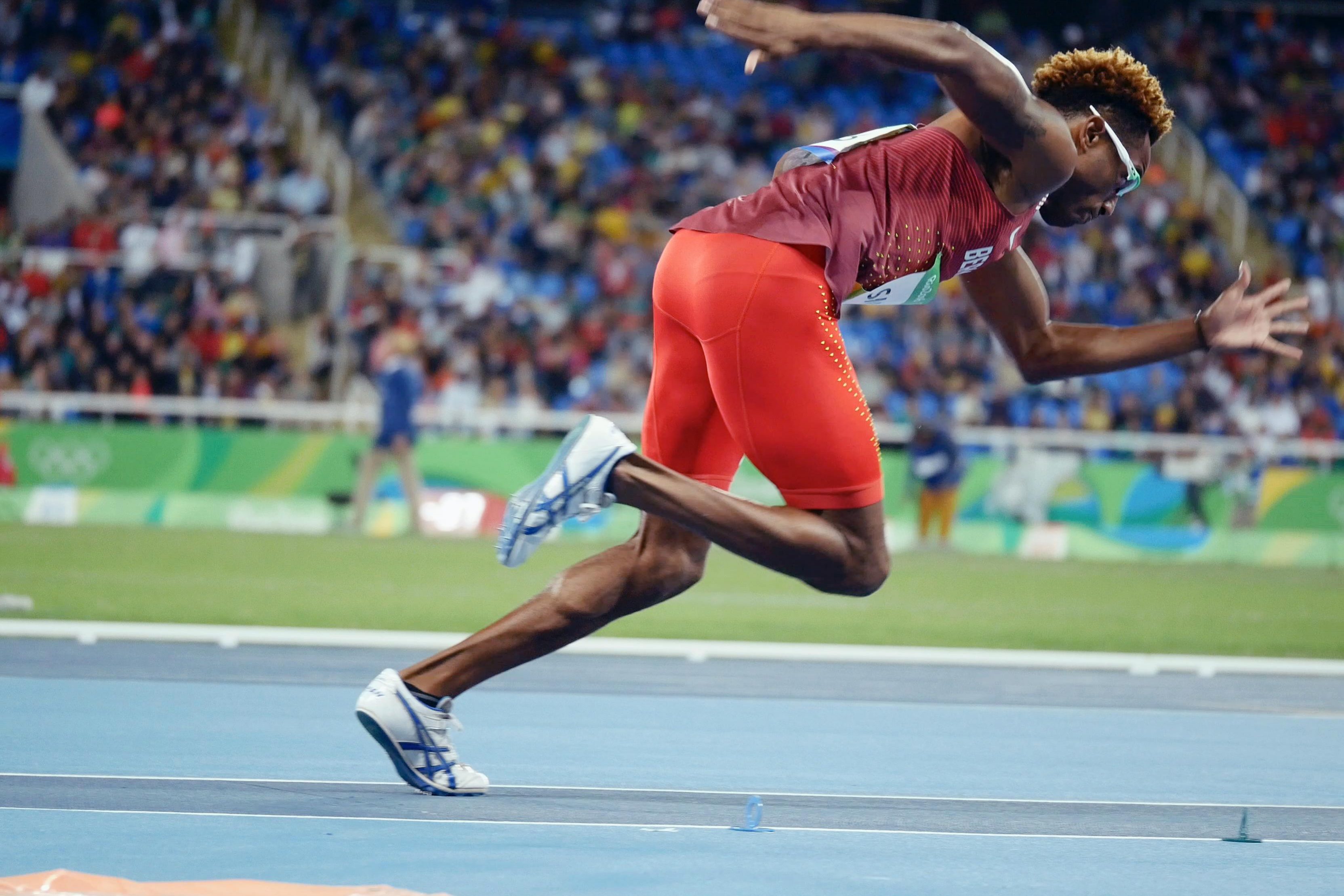 JO Rio 2016, Athlétisme, saut en longueur Hommes – Qualifications, Tyrone SMITH (BER) prend son élan.