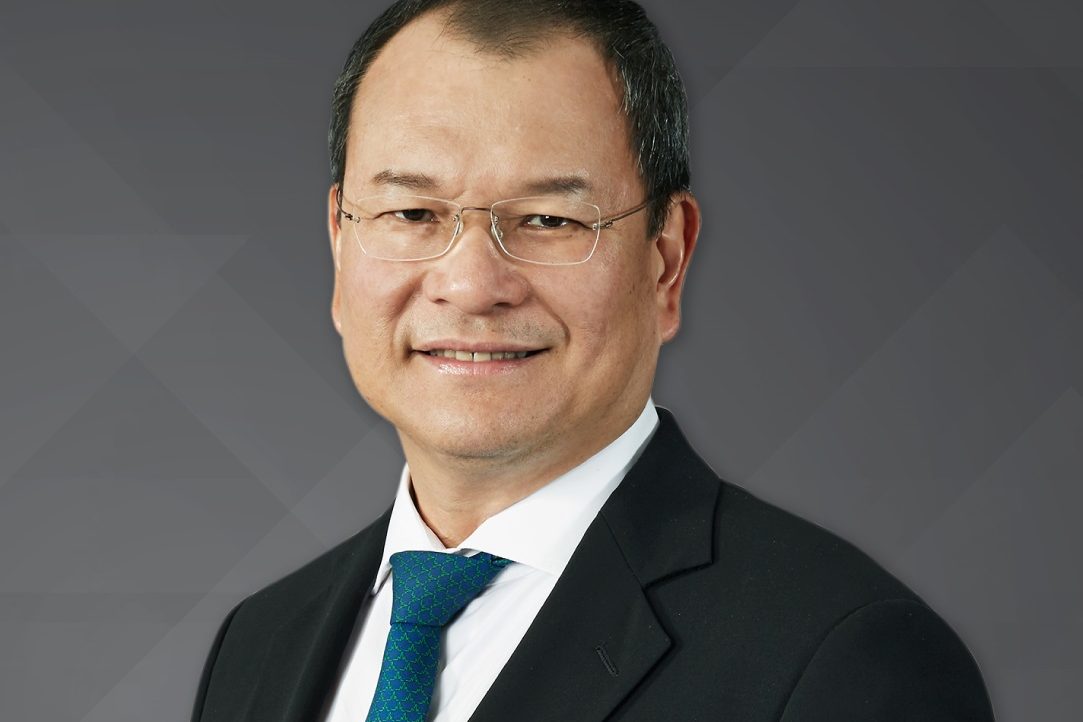 คุณโชติพัฒน์ CEOอาคเนย์