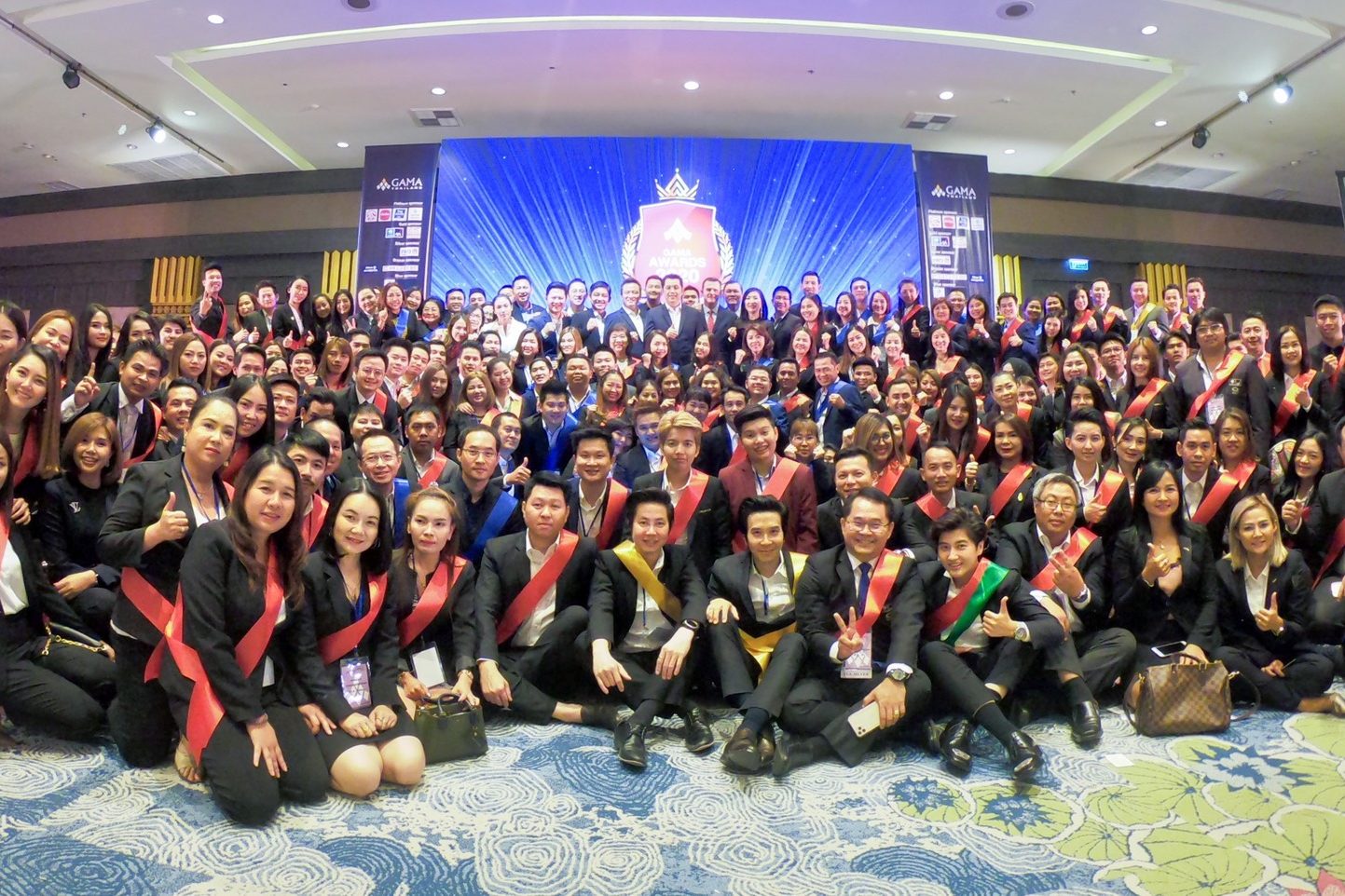 F4AAB0C9-7F5B-4E4C-8C1D-68AD3B2F7EF5