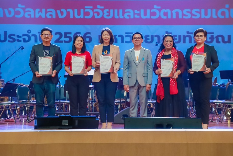 LINE_ALBUM_1102567 BE_241002_1_0