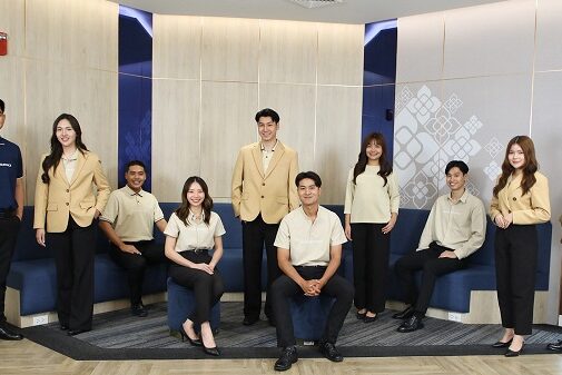 01 ยูนิฟอร์มวิริยะประกันภัย เซ็ตรวม 1