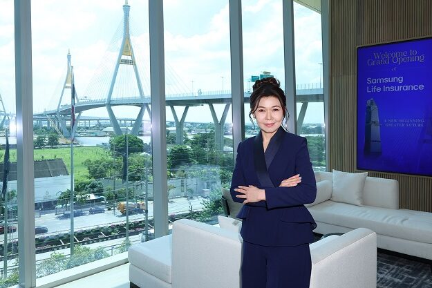 01. คุณศิริพร ศิริวัฒนกุล ประธานเจ้า