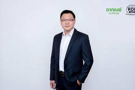 คุณไตรรงค์ บุตรากาศ