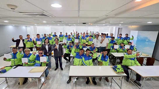 Training Surveyor 01